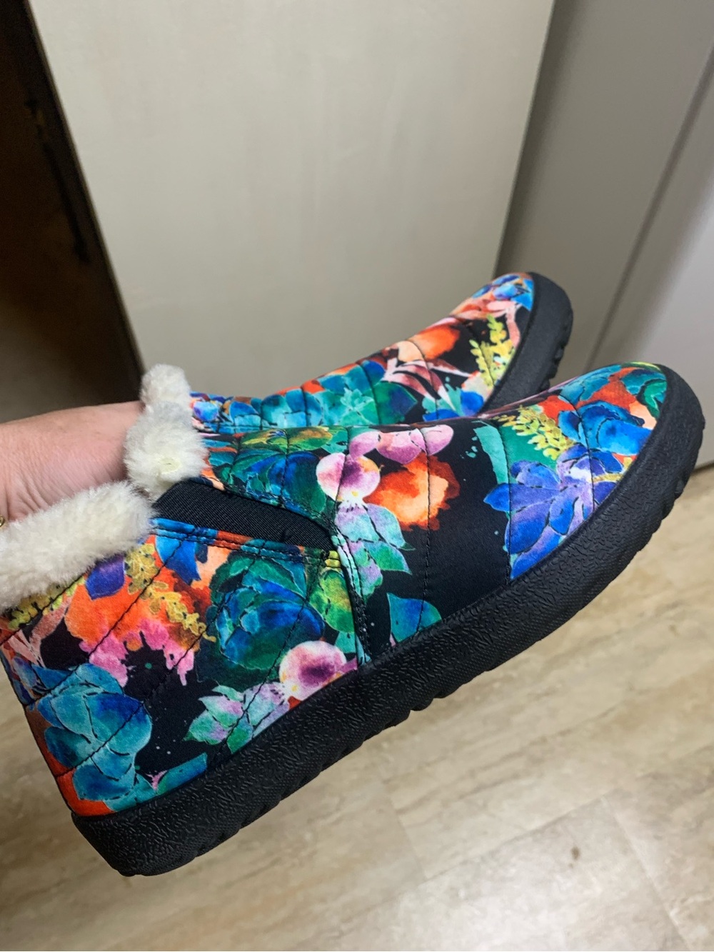 Yes We Vibe Colorful Floral Sneakers Slippers